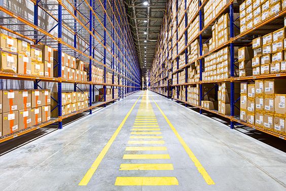 Picture of inside a 3PL freight warehouse